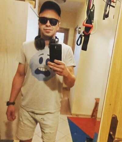  Warszawa,   , 32 ,   ,   , c , 