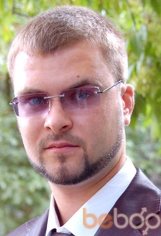  ,   Anton, 38 ,  