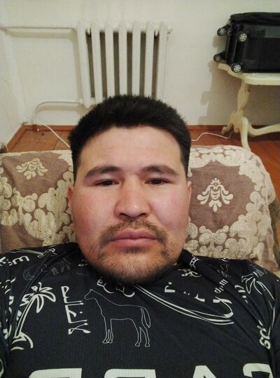  ,   Elyorbek, 37 ,   ,   