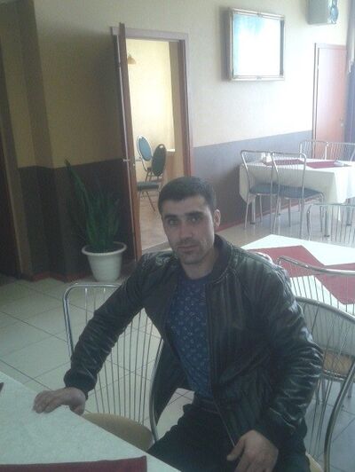 ,   Artur, 41 ,   ,   , c 