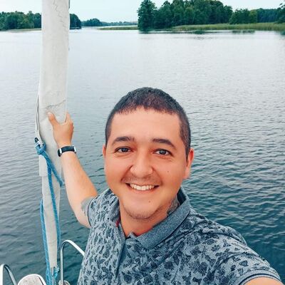  ,   Rinatas, 37 ,   ,   , c , 