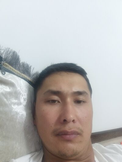  ,   Aybek, 32 ,   ,   