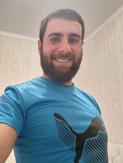  ,   Andranik, 33 ,   ,   