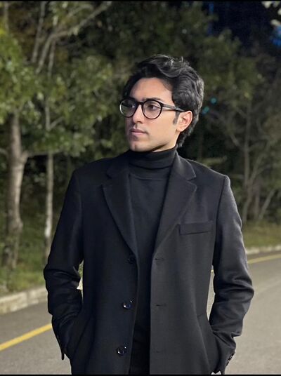  ,   Nabeel, 28 ,   c 