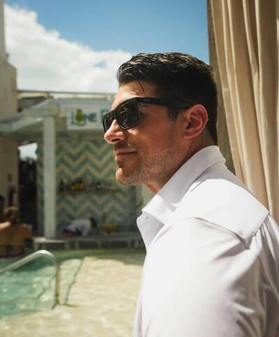  ,   James Adrian, 43 ,   ,   , c 