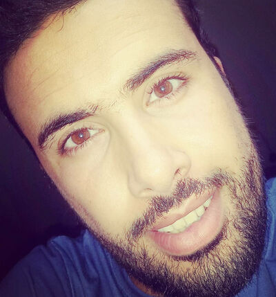  ,   Younes, 33 ,   ,   , c 