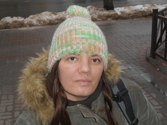  ,   Alexandra, 43 ,  