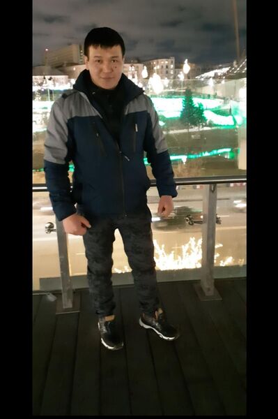  -,   Aleks, 31 ,   