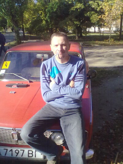  ,   Nikk90, 52 ,   