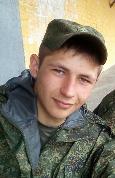  ,   Albert, 33 ,   