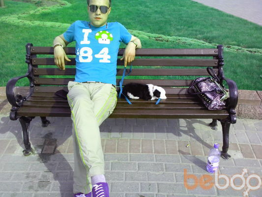  ,   Max, 37 ,   