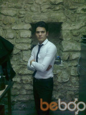  ,   David, 33 ,   ,   , c 