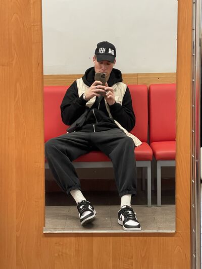  ,   , 24 ,   ,   