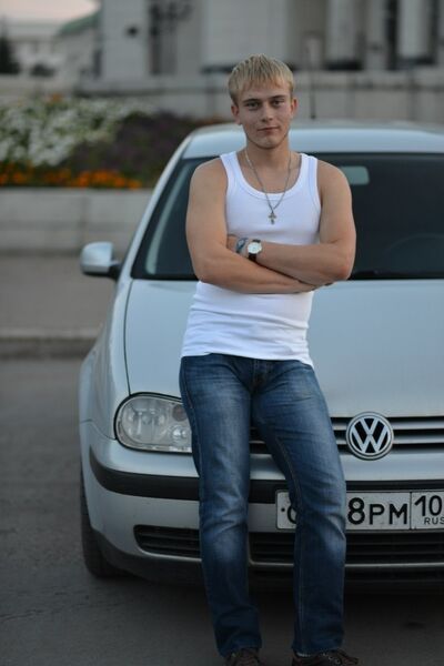  ,   Mark, 25 ,   ,   