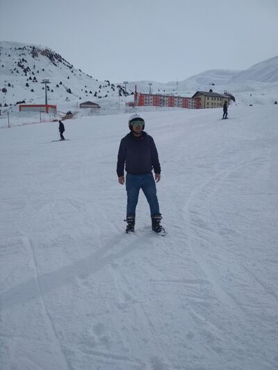  ,   Zafar, 33 ,  