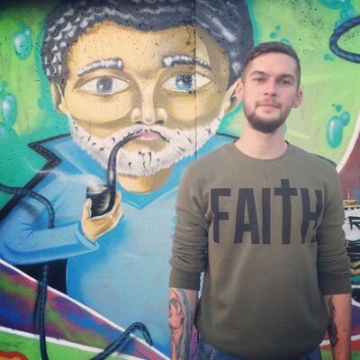 ,   Maks, 33 ,   