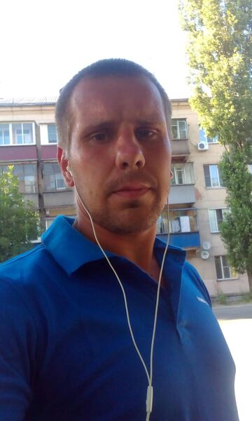  ,   Mikhail, 35 ,     , c 