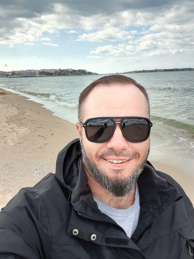  ,   Vladimir, 38 ,   ,   