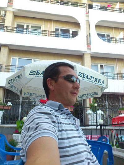  ,   Men, 47 ,   