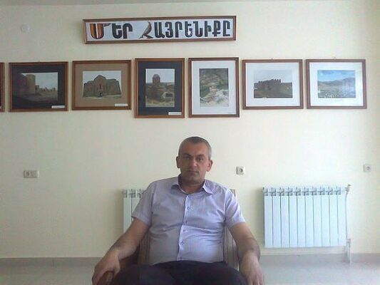  ,   Vahe, 46 ,   