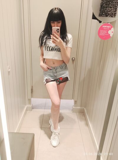  --,   Valentina, 41 ,  