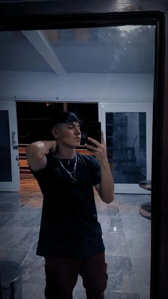  ,   Juan Esteban, 20 ,     , 