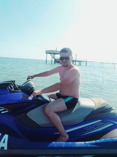  ,   Ruslan, 37 ,  
