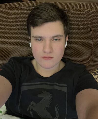  ,   Ilya, 25 ,   ,   