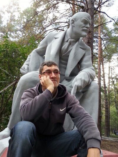  ,   Ivan, 38 ,  