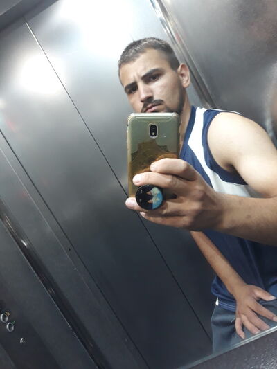 ,   Radu, 27 ,   ,   , c 