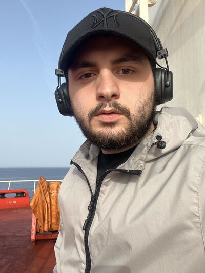 ,   Irakli, 25 ,   ,   