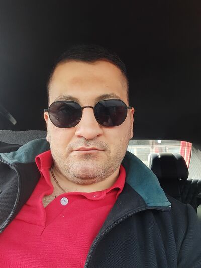  ,   Artur, 35 ,   ,   