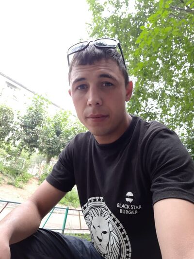  -,   Maxim, 34 ,   ,   , c , 