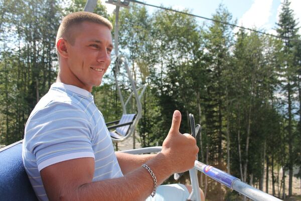  ,   Denis, 26 ,   ,   