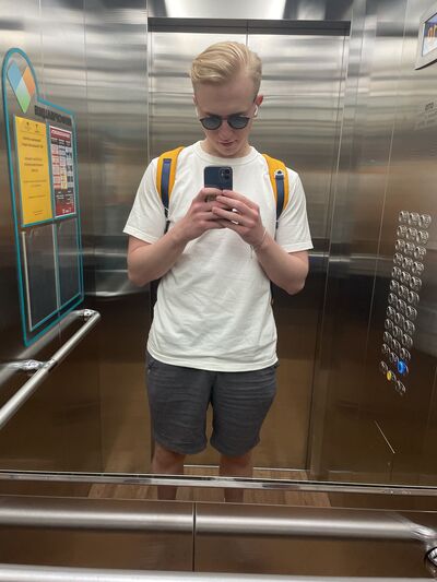  ,   Sam, 27 ,   ,   