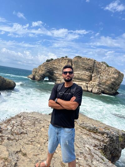  ,   Alaa, 32 ,   ,   