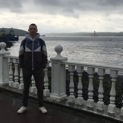  ,   Vladislav, 25 ,   ,   , c , 