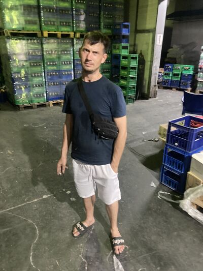  ,   Sergei, 33 ,   c , 