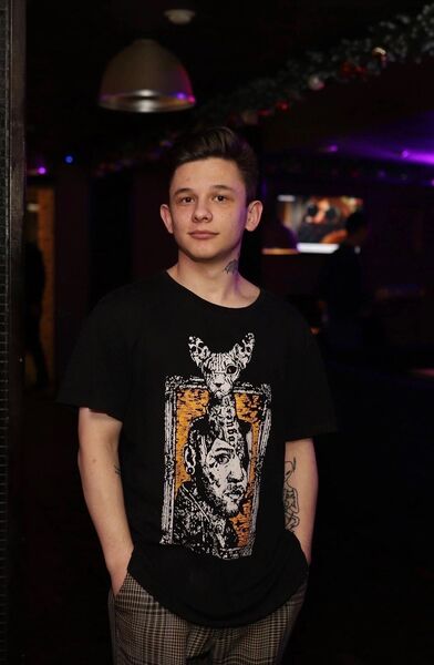  -,   , 22 ,   ,   