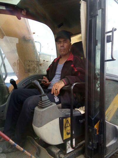 ,   Abdullajon, 63 ,   ,   , c 