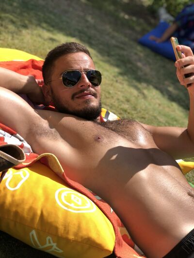  ,   Eren , 35 ,   ,   , c , 