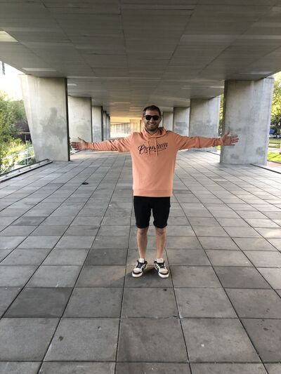  ,   Valery, 33 ,   ,   