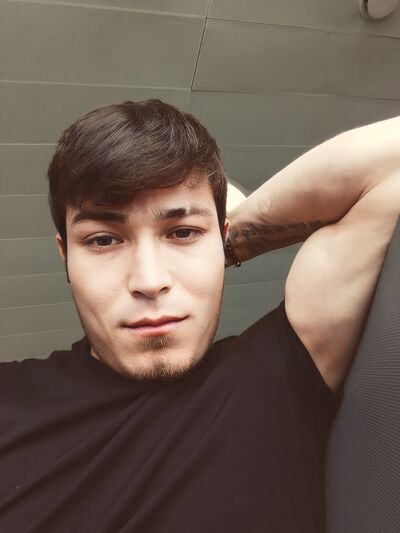  ,   Ali, 27 ,   