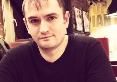  ,   Alex, 42 ,   