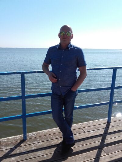  Warszawa,   Ruslan, 51 ,   ,   , c 