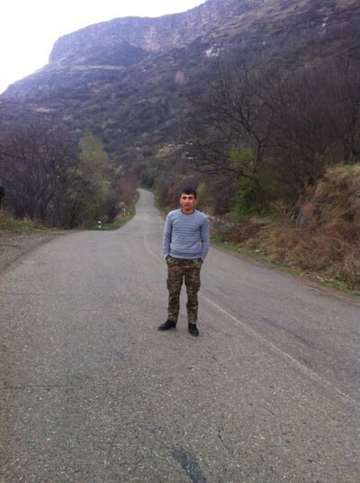  ,   ARTYOM, 32 ,   ,   , c 