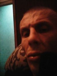  ,   Viktor, 41 ,   