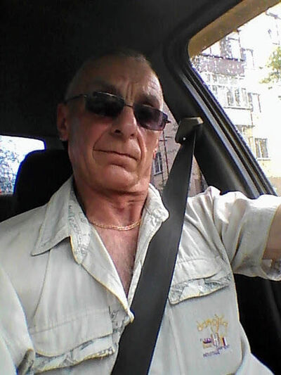  ,   Gennadiy, 66 ,   ,   