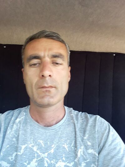 ,   Nazar, 44 ,  