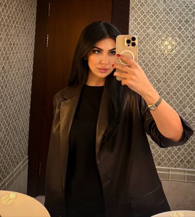  ,   Dilnoza, 22 ,   ,   